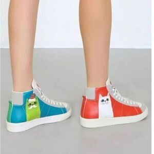 NWT Women’s High Tops I Love Cats White Red Blue Fashion Sneakers - Size 37/7